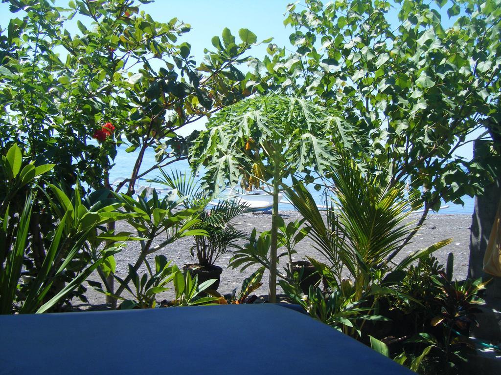 Alur Beach Homestay Amed  Exterior photo